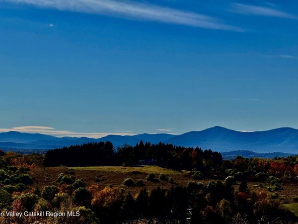 114 Old Barrington Road, Hudson, NY 12534