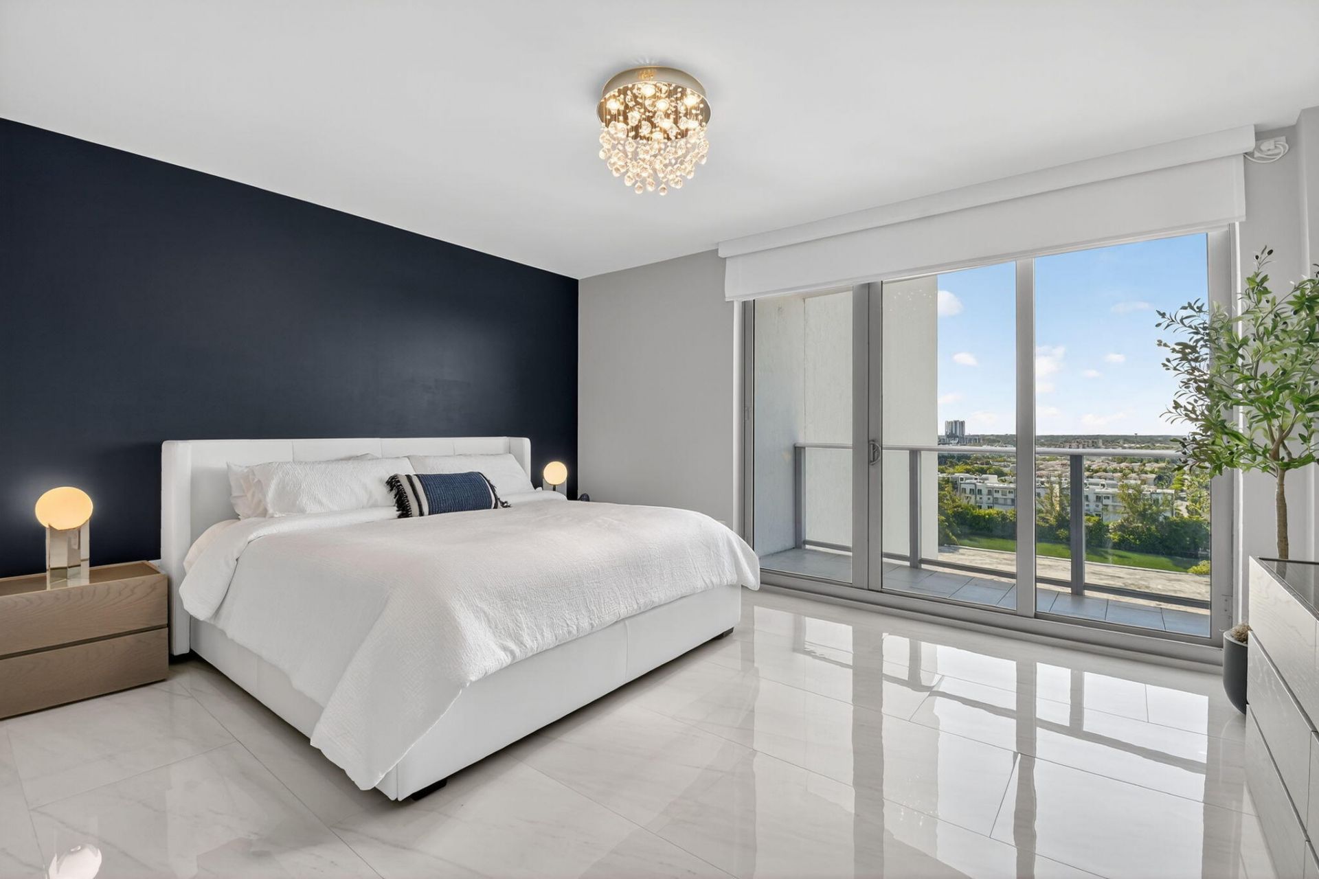 1180 N Federal Highway, Unit 1409, Fort Lauderdale, FL 33304 Photo