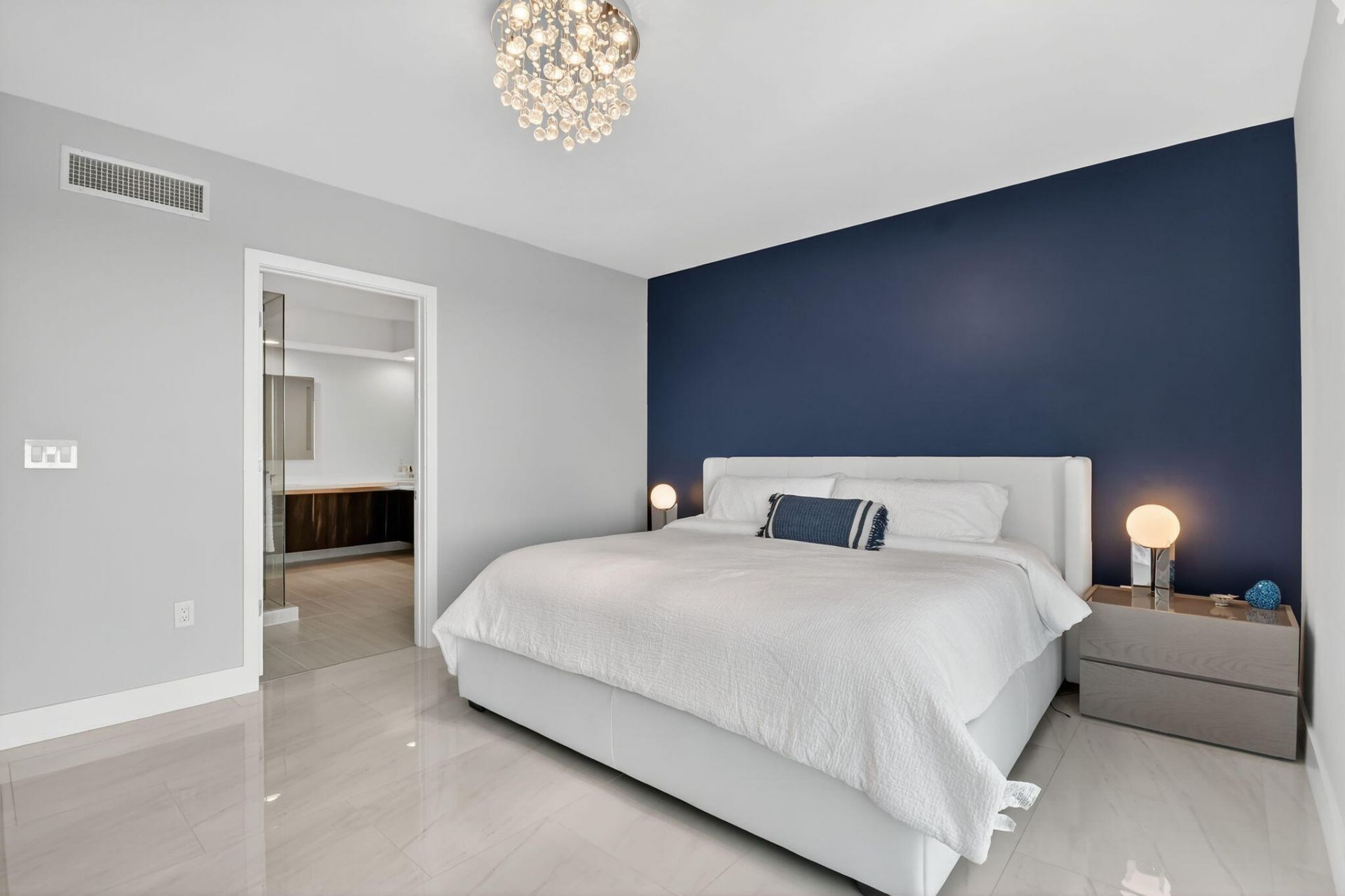 1180 N Federal Highway, Unit 1409, Fort Lauderdale, FL 33304 Photo