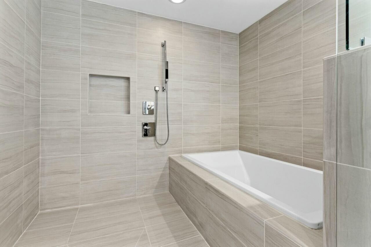 1180 N Federal Highway, Unit 1409, Fort Lauderdale, FL 33304 Photo