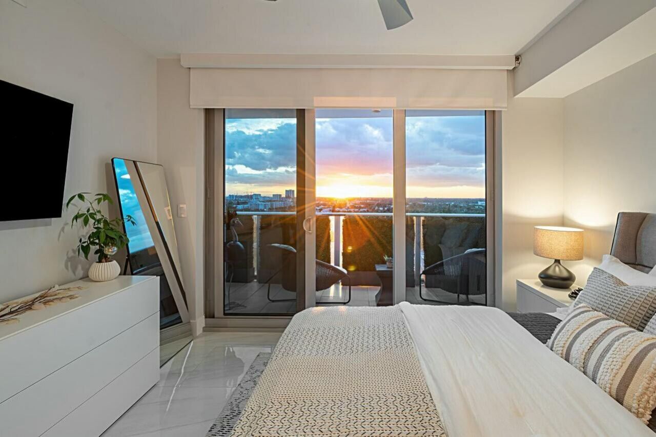 1180 N Federal Highway, Unit 1409, Fort Lauderdale, FL 33304 Photo