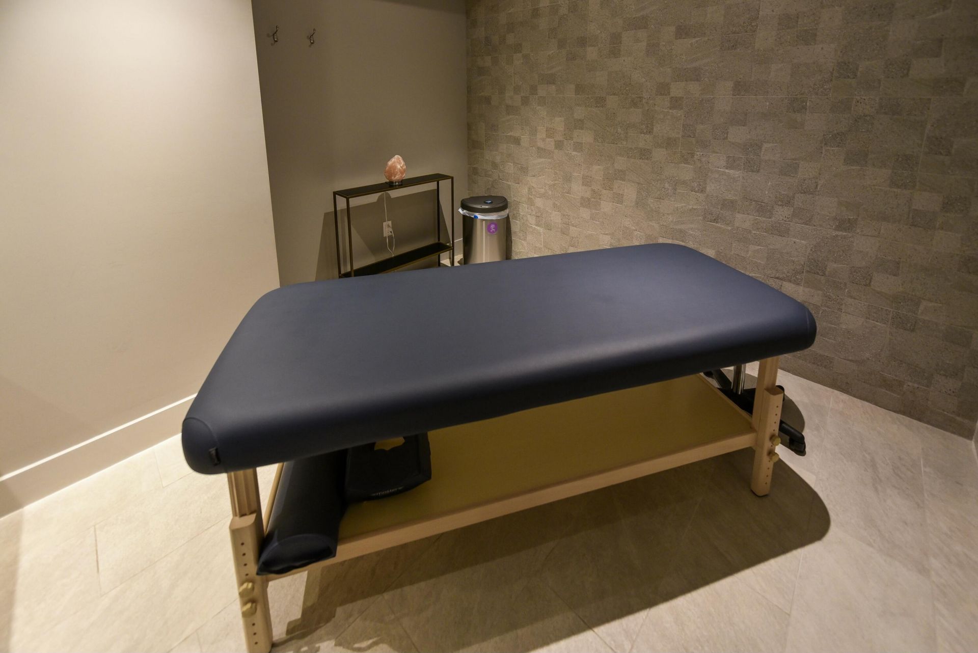 1180 N Federal Highway, Unit 1409, Fort Lauderdale, FL 33304 Photo