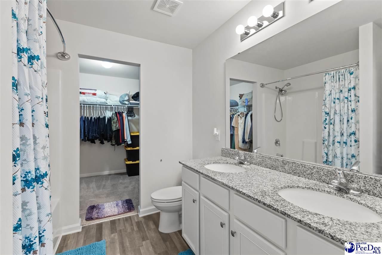 722 Twin Oaks Circle Photo 19