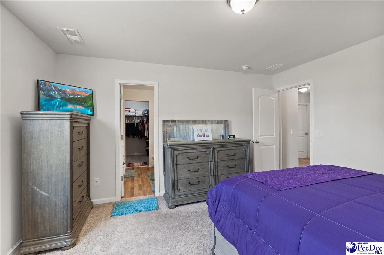 722 Twin Oaks Circle Photo 20