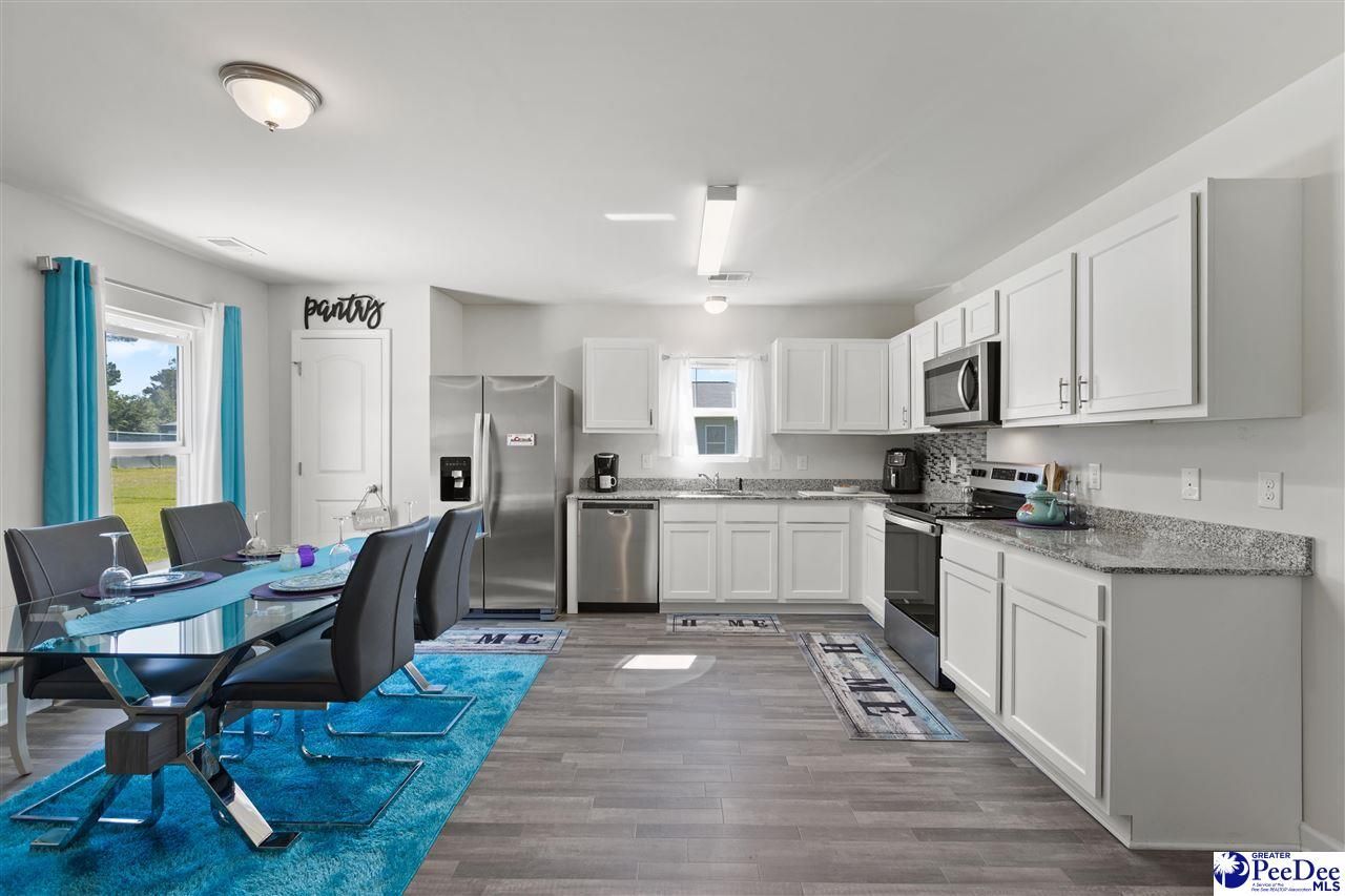 722 Twin Oaks Circle Photo 27