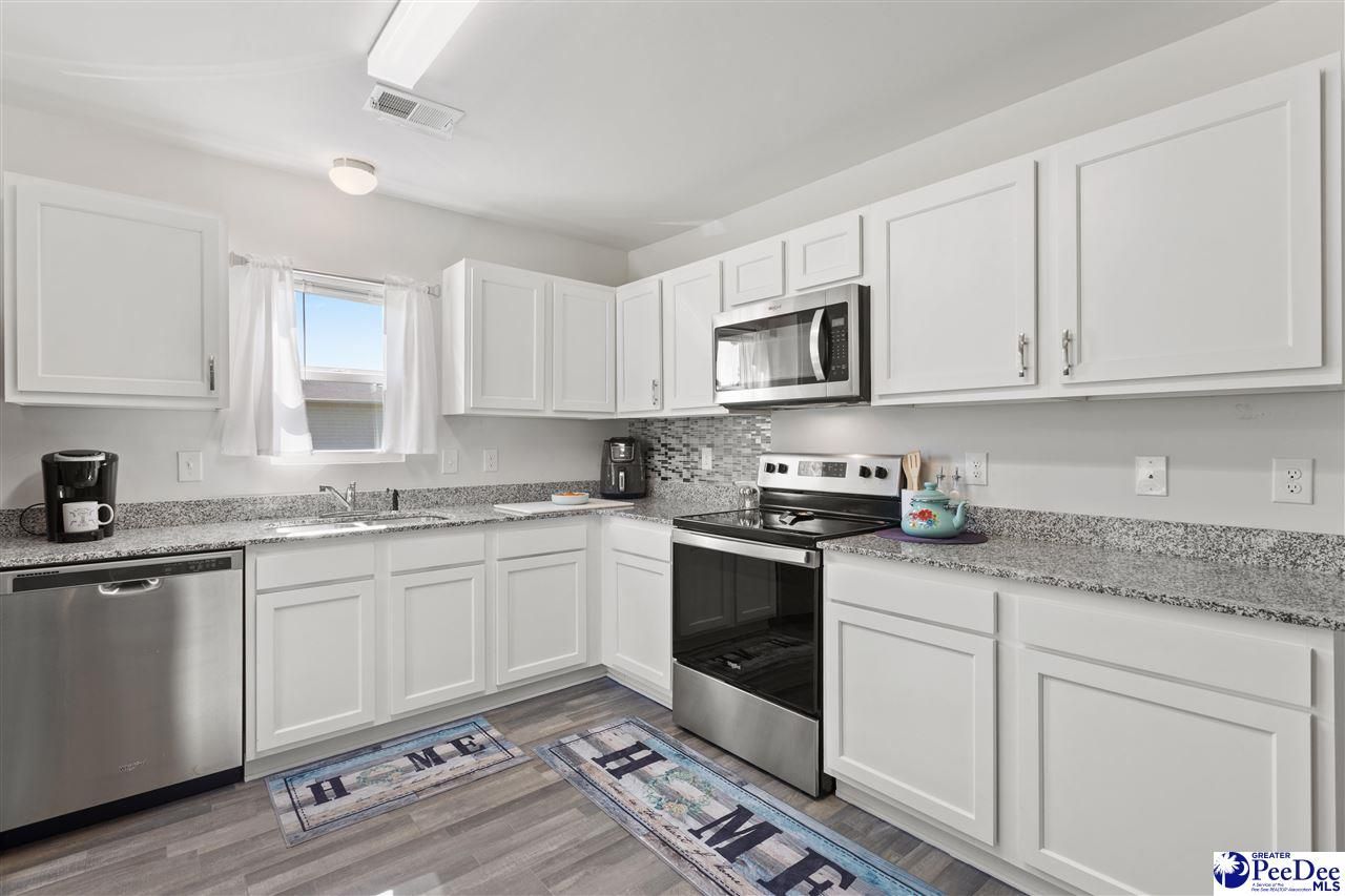 722 Twin Oaks Circle Photo 29