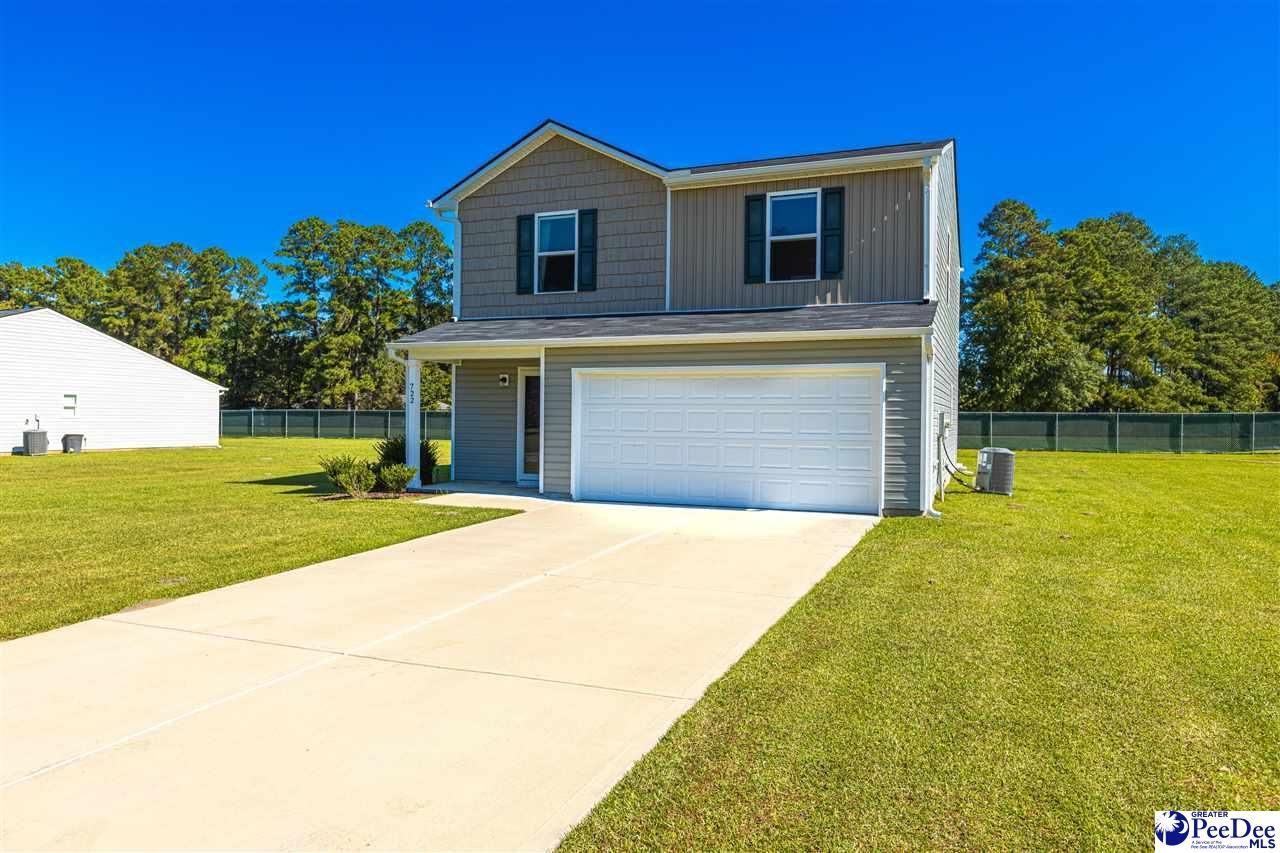 722 Twin Oaks Circle Photo 4