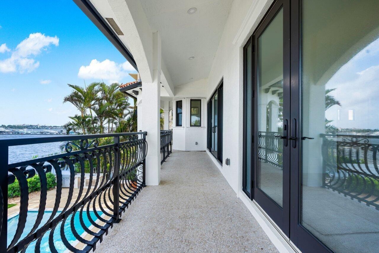 1 S 18th Avenue S, Lake Worth Beach, FL 33460 Photo