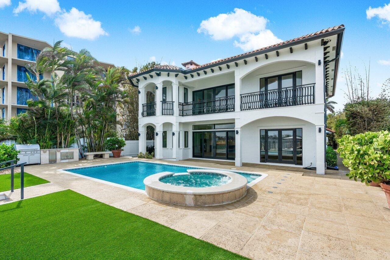 1 S 18th Avenue S, Lake Worth Beach, FL 33460 Photo