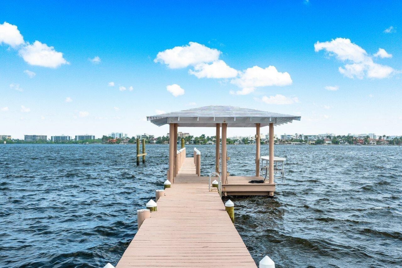 1 S 18th Avenue S, Lake Worth Beach, FL 33460 Photo