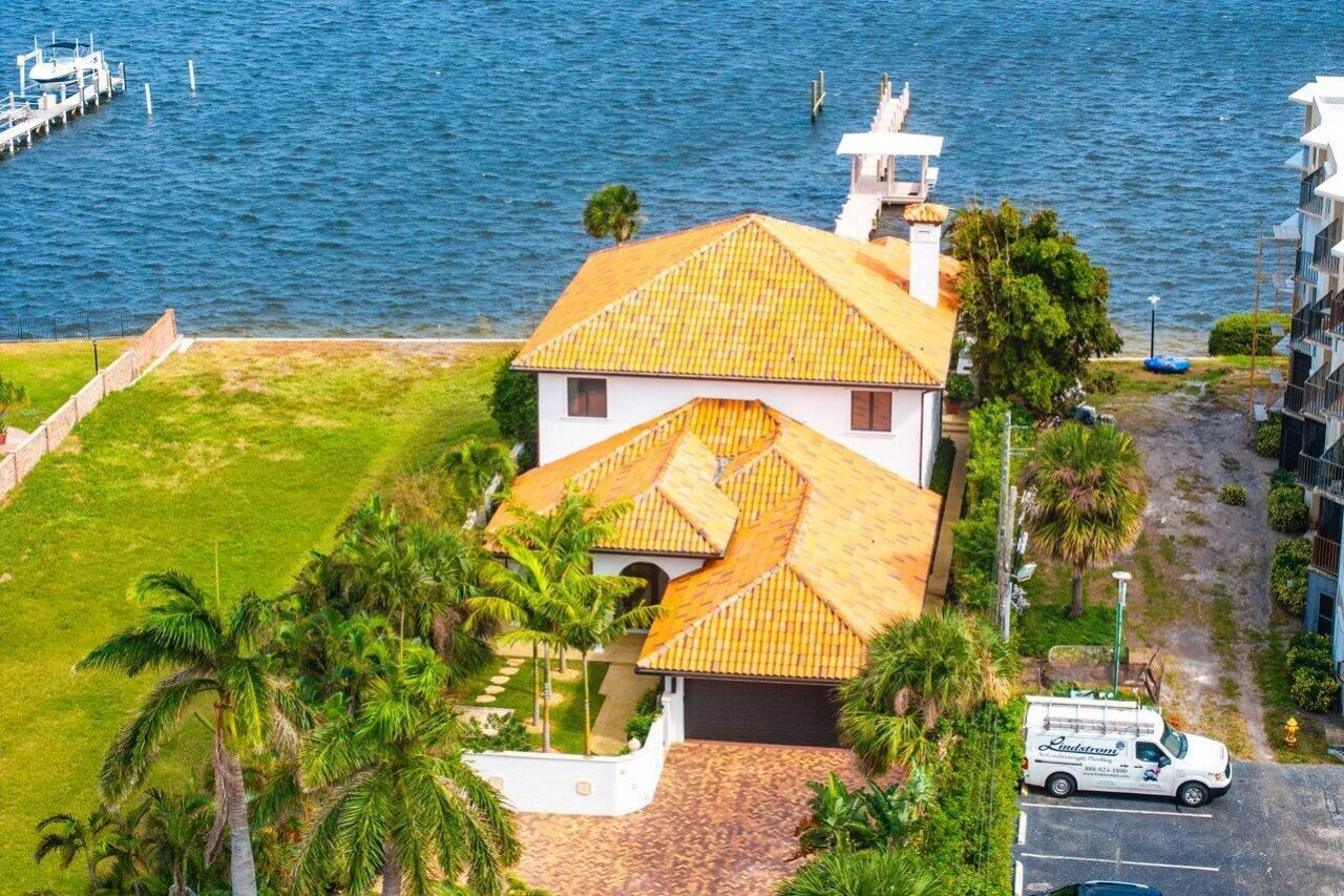 1 S 18th Avenue S, Lake Worth Beach, FL 33460 Photo