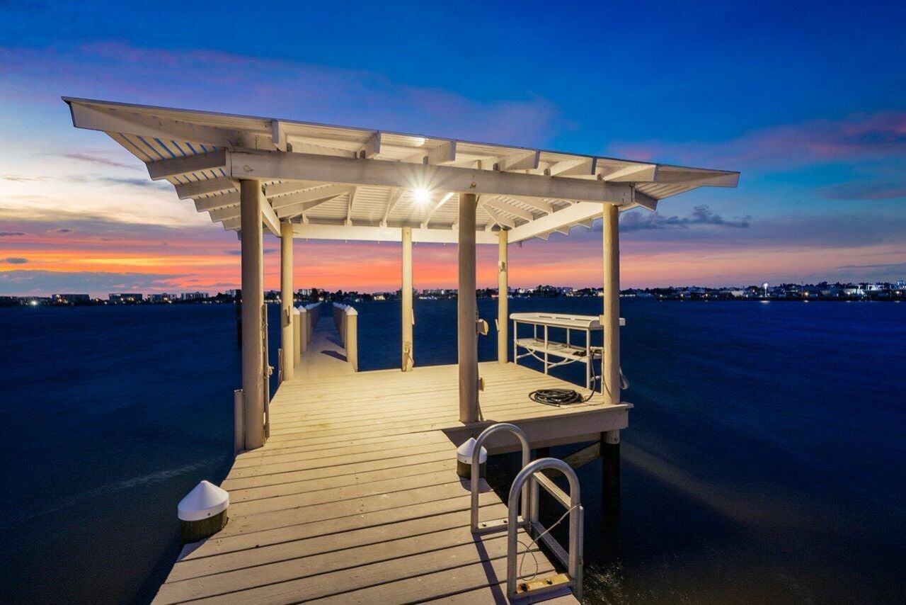 1 S 18th Avenue S, Lake Worth Beach, FL 33460 Photo