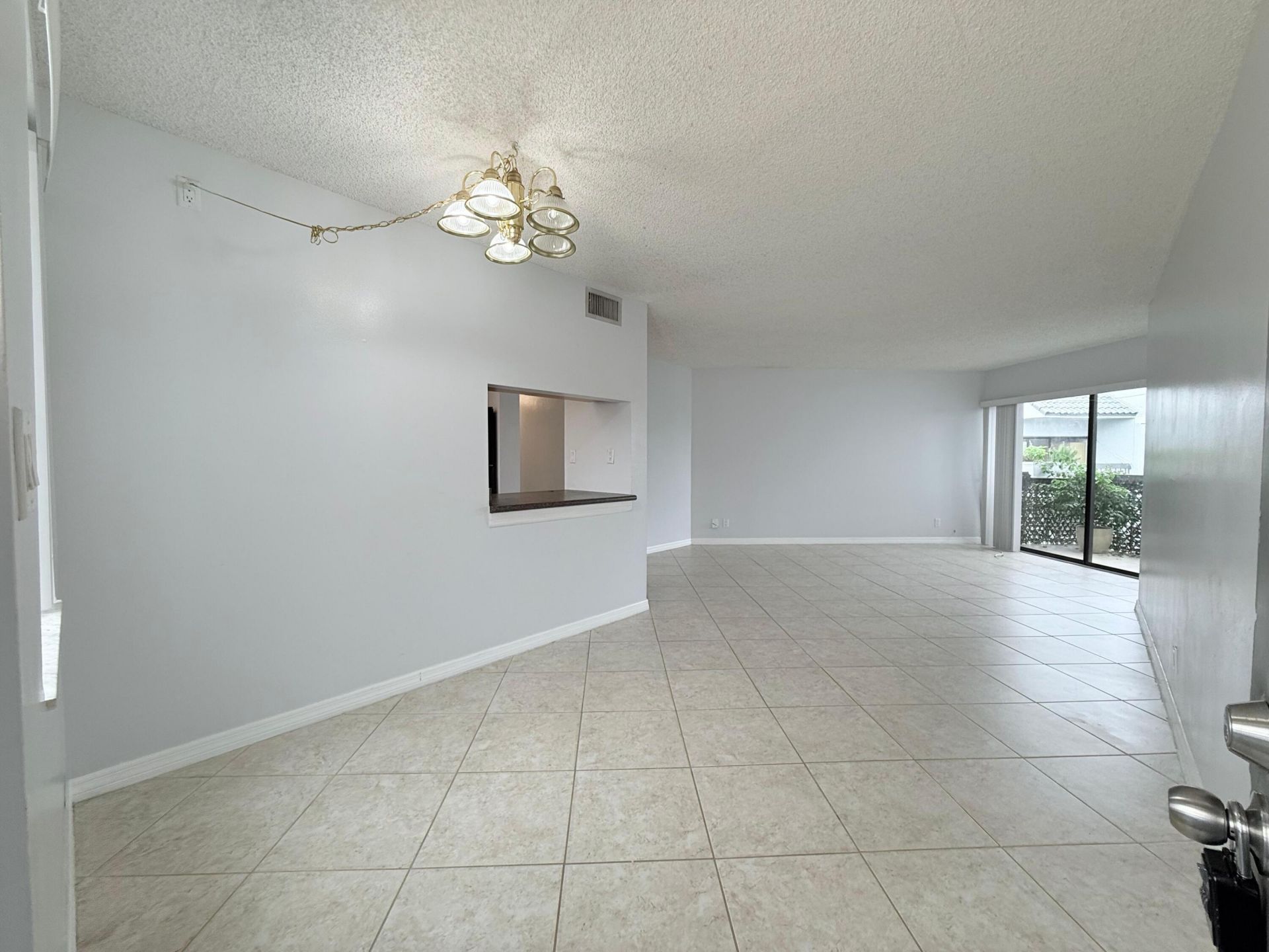 1720 N Congress Avenue, Unit 404, West Palm Beach, FL 33401 Photo