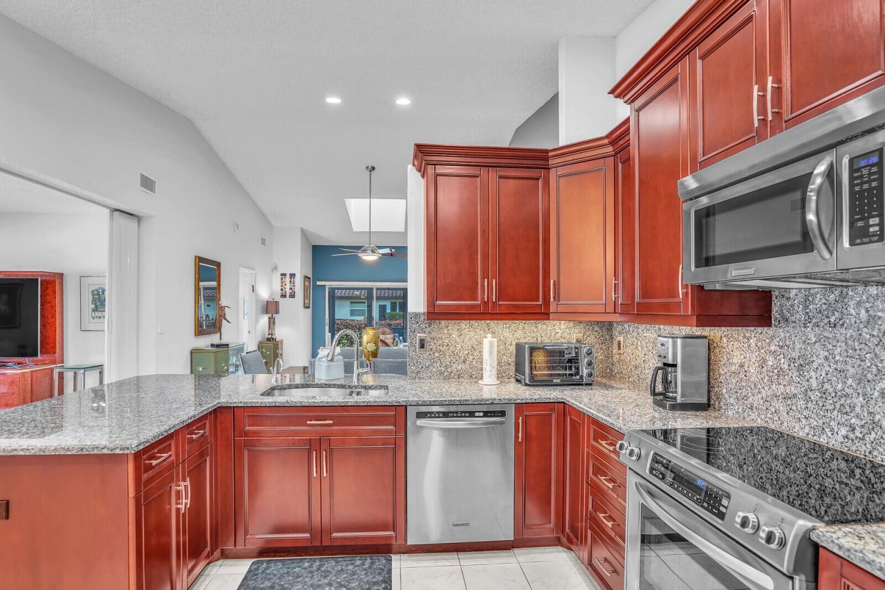 6099 Waldwick Circle, Delray Beach, FL 33484 Photo