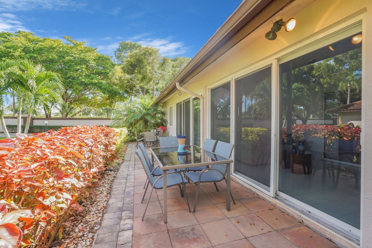 6099 Waldwick Circle, Delray Beach, FL 33484 Photo