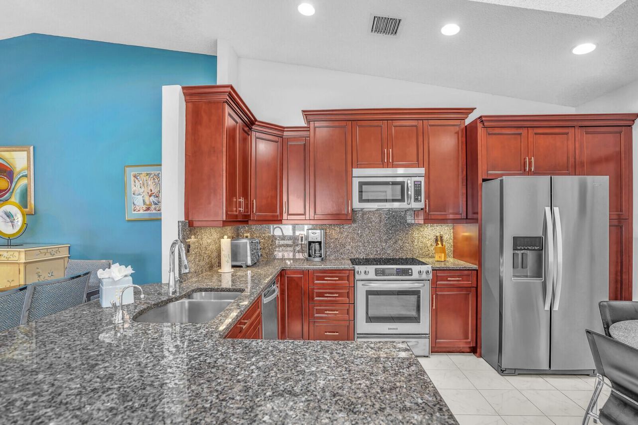 6099 Waldwick Circle, Delray Beach, FL 33484 Photo
