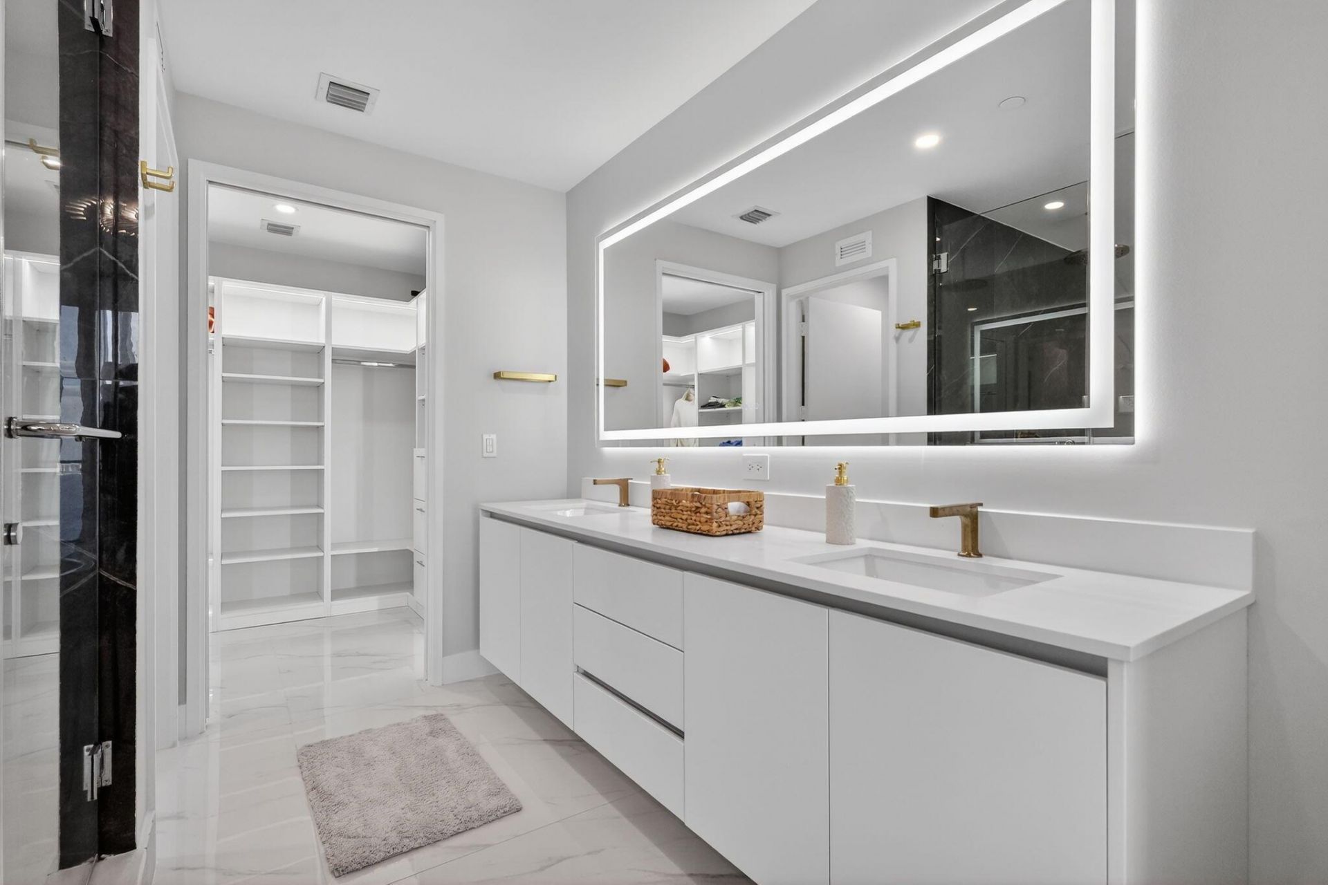 700 NE 24th Street, Unit 3206, Miami, FL 33137 Photo