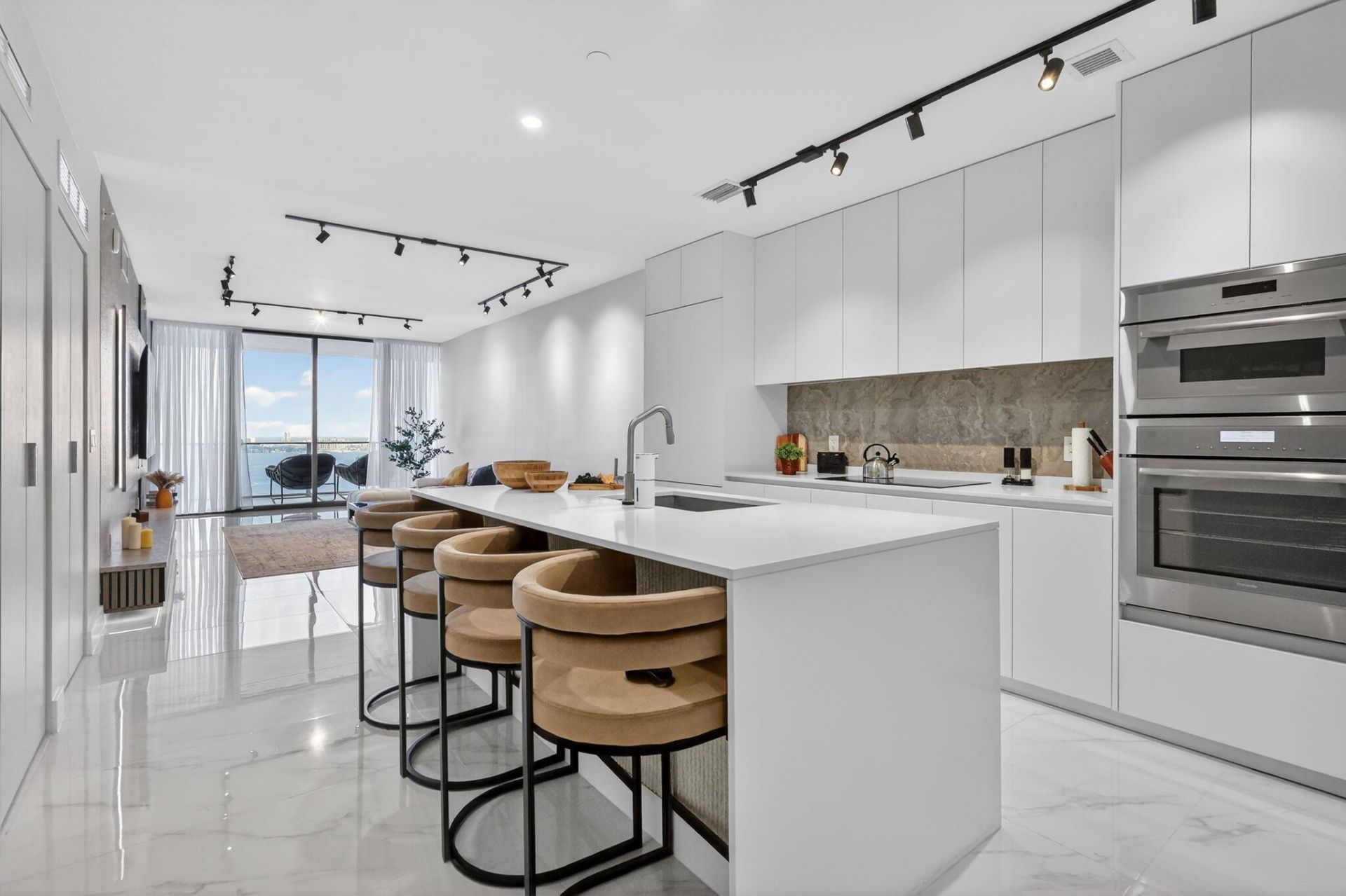 700 NE 24th Street, Unit 3206, Miami, FL 33137 Photo