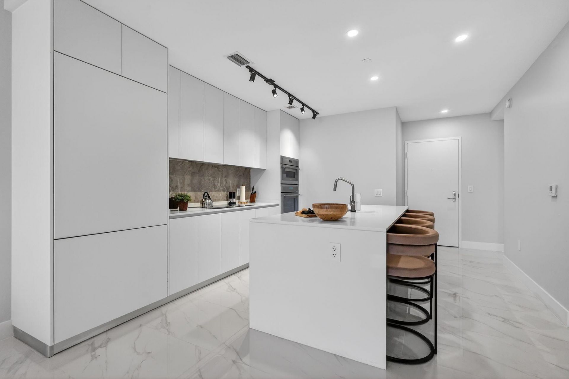 700 NE 24th Street, Unit 3206, Miami, FL 33137 Photo