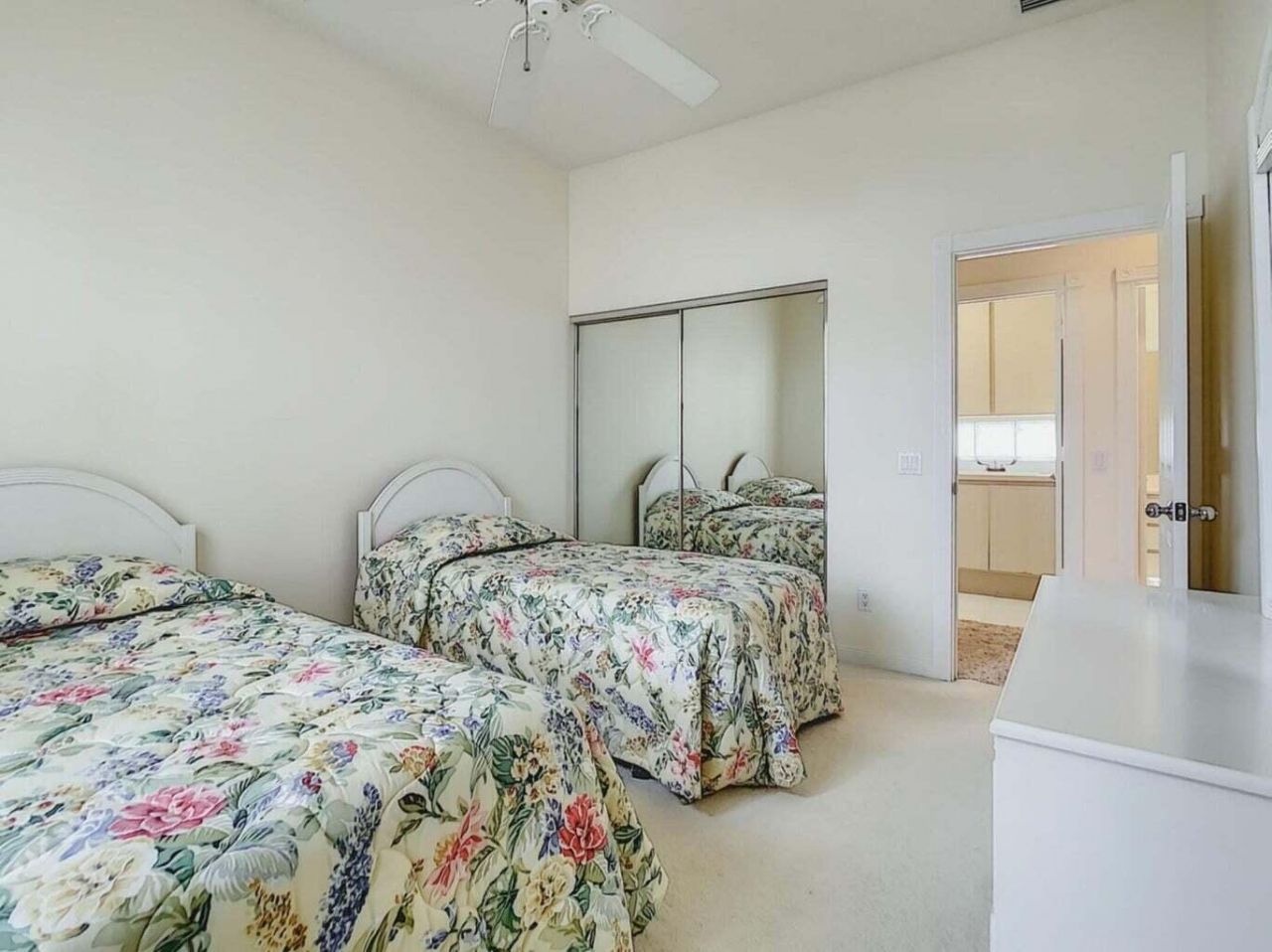 8533 SE Palm Hammock Lane, Hobe Sound, FL 33455 Photo