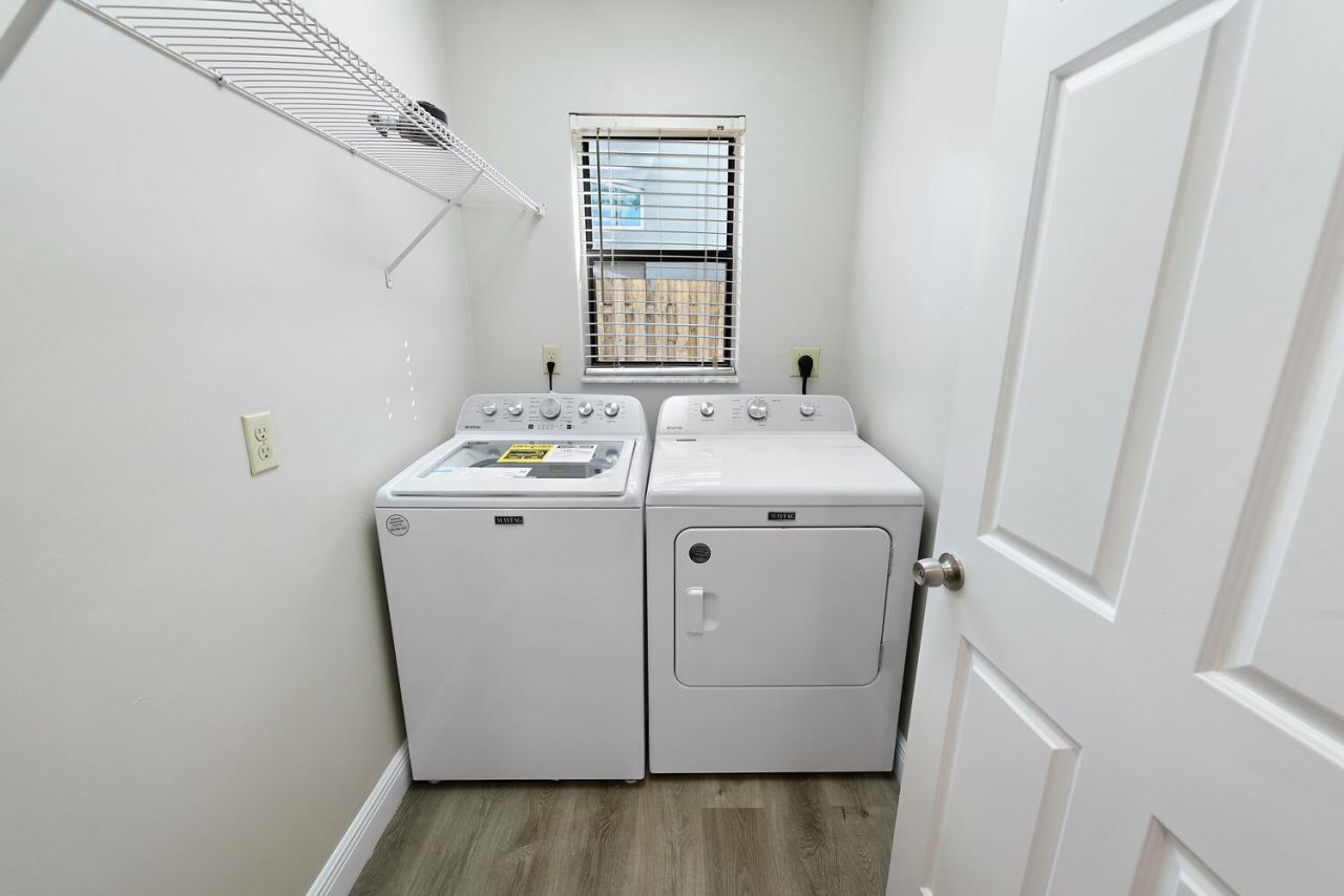 916 Daffodil Drive, Wellington, FL 33414 Photo