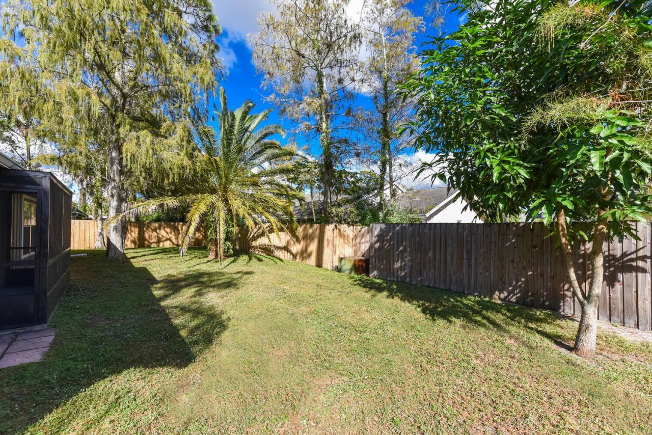 916 Daffodil Drive, Wellington, FL 33414 Photo