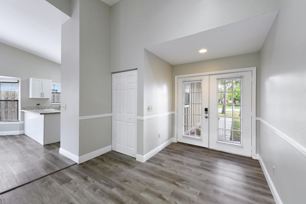 916 Daffodil Drive, Wellington, FL 33414 Photo