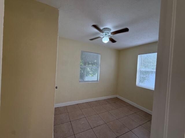1913 Division Avenue, Unit 201, West Palm Beach, FL 33407 Photo