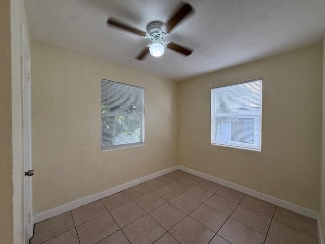 1913 Division Avenue, Unit 201, West Palm Beach, FL 33407 Photo