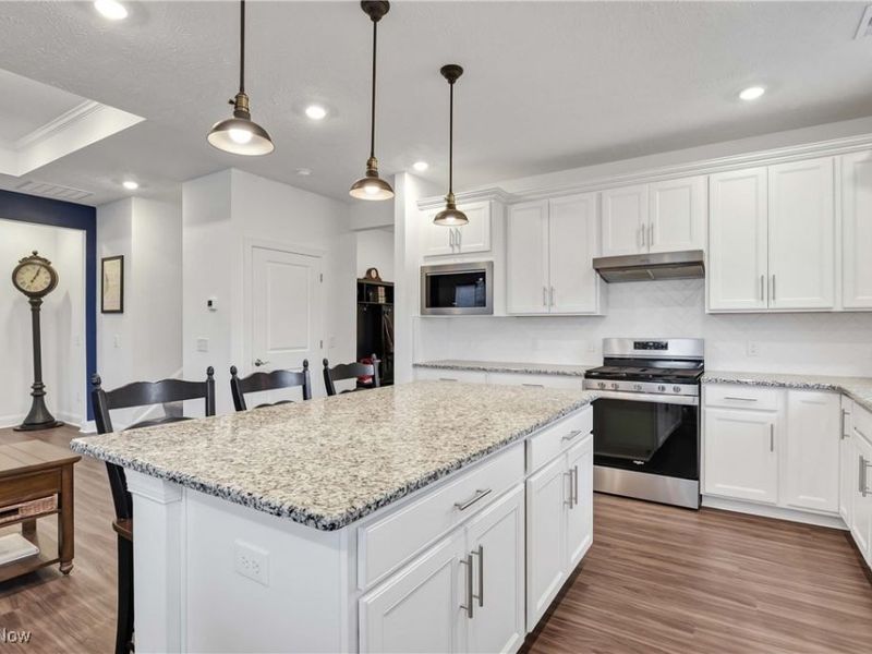 33352 Midship Drive, Avon Lake, OH 44012 Photo 14