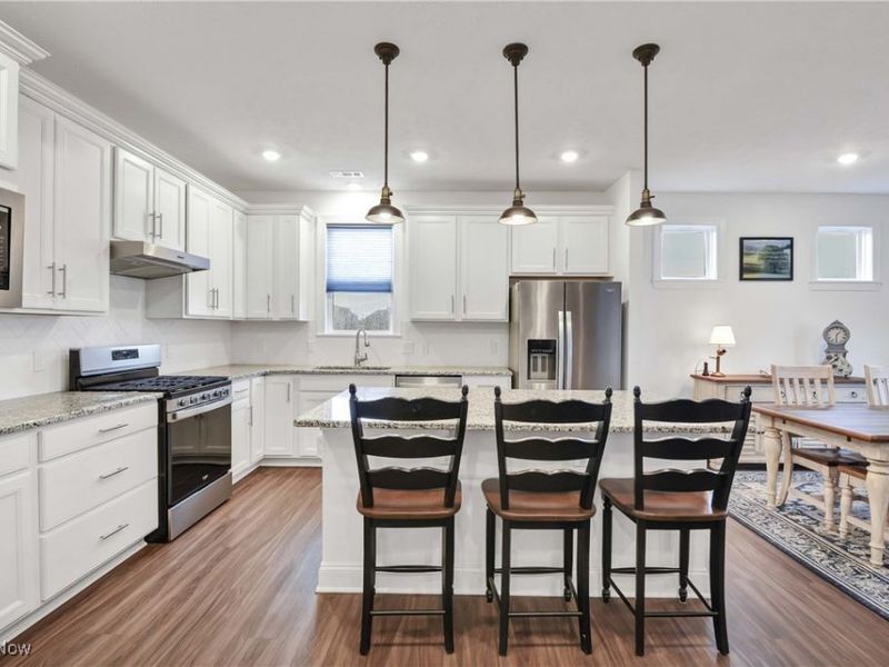 33352 Midship Drive, Avon Lake, OH 44012 Photo 8