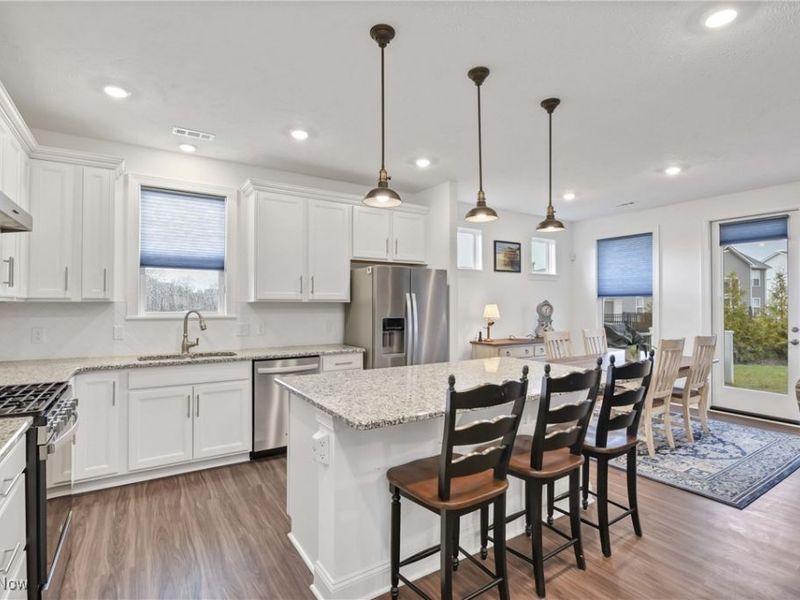 33352 Midship Drive, Avon Lake, OH 44012 Photo 9