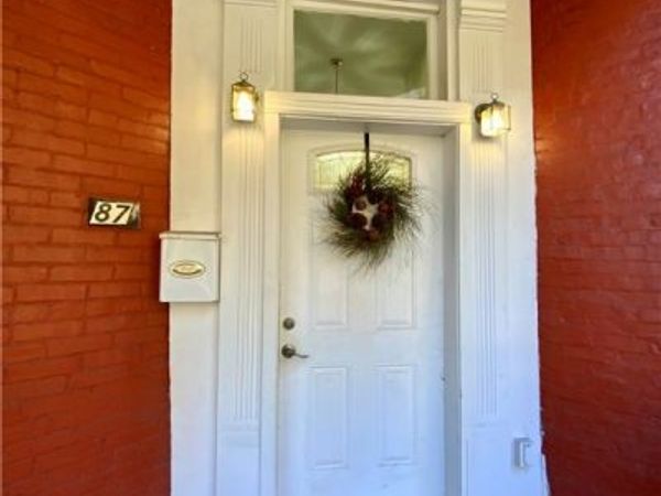 87 1/2 Steuben St., Pittsburgh, PA 15220