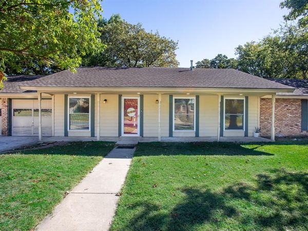 2610 Nottingham Drive, Denton, TX 76209