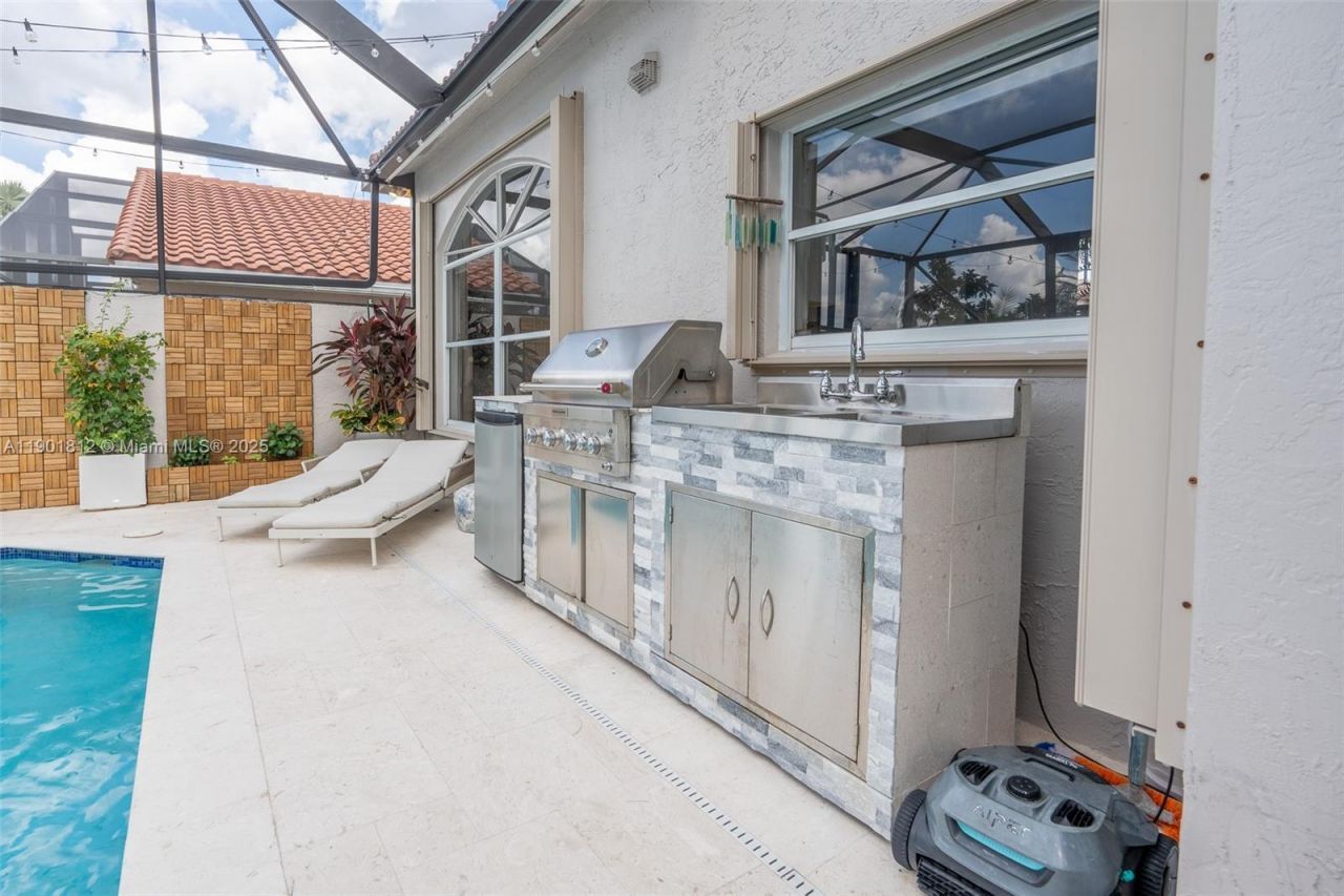 18004 SW 20th St, Miramar, FL 33029 Photo