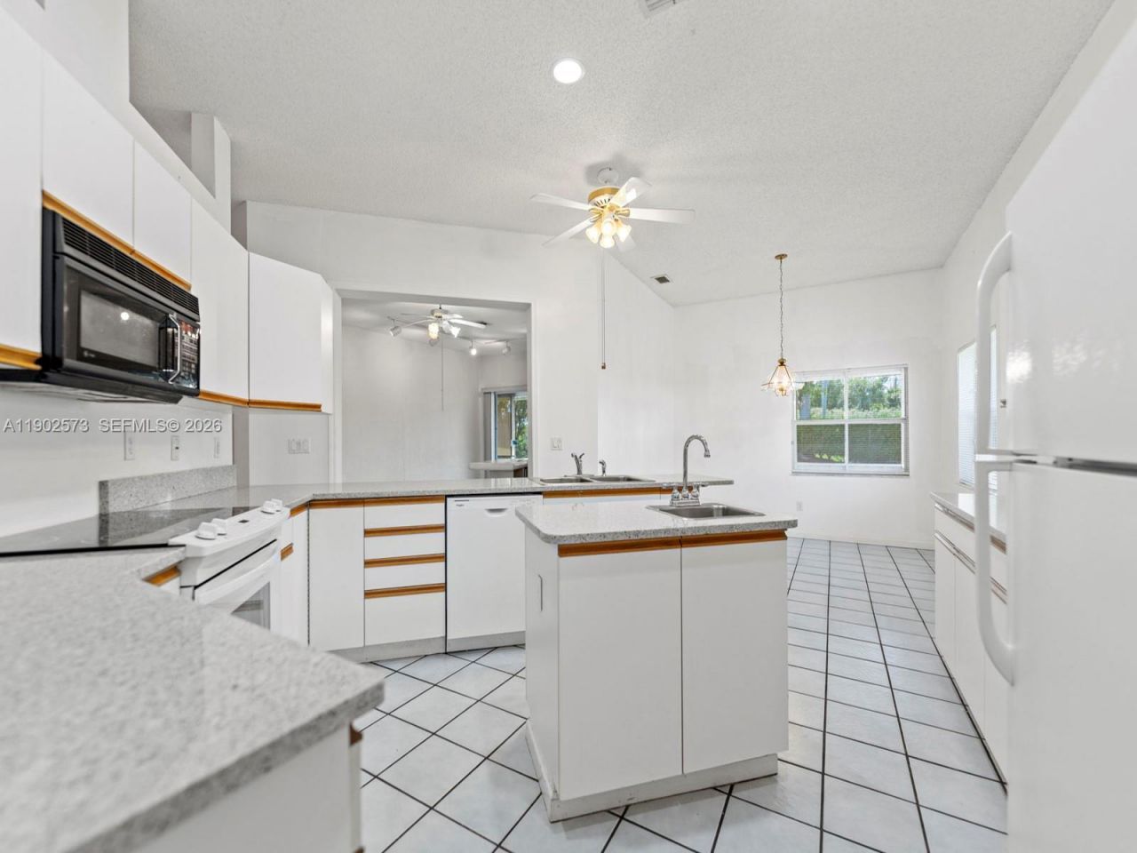 760 SE 23rd Ln, Homestead, FL 33033 Photo