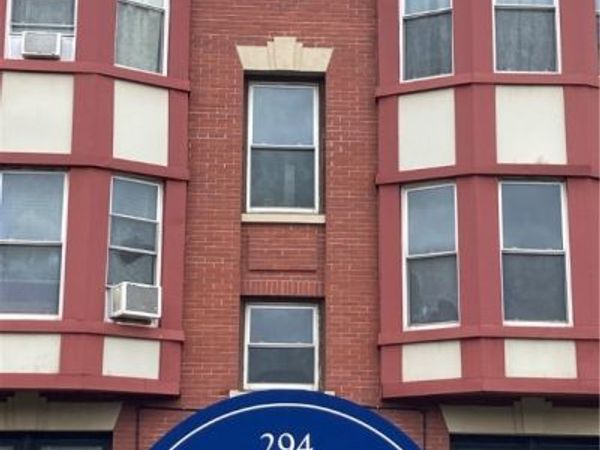 294 S. Elmwood Avenue, Unit 1, Buffalo, NY 14201