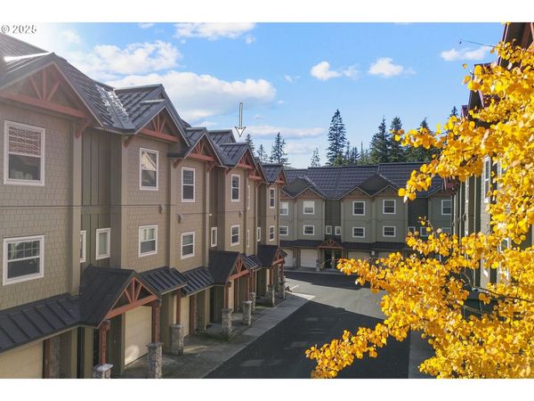 87926 E ALPENGLOW LN, Unit 61, Government Camp, OR 97028