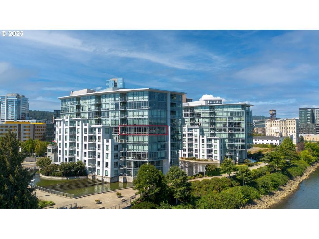 1260 NW Naito Pkwy, Unit 602B, Portland, OR 97209 Main Photo