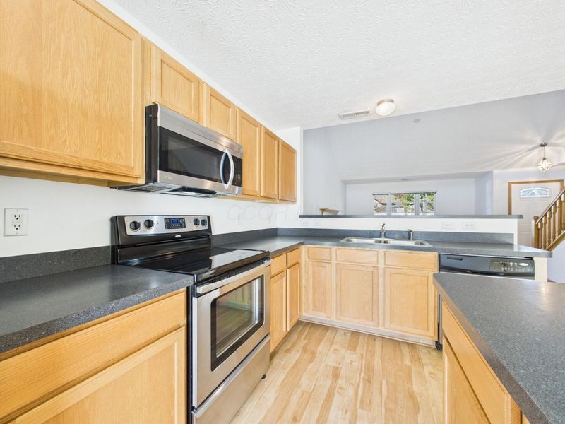 5566 Spring River Avenue, Dublin, OH 43016 Photo 15