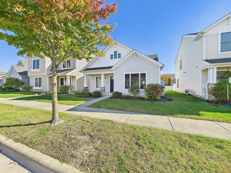 5566 Spring River Avenue, Dublin, OH 43016 Photo 2