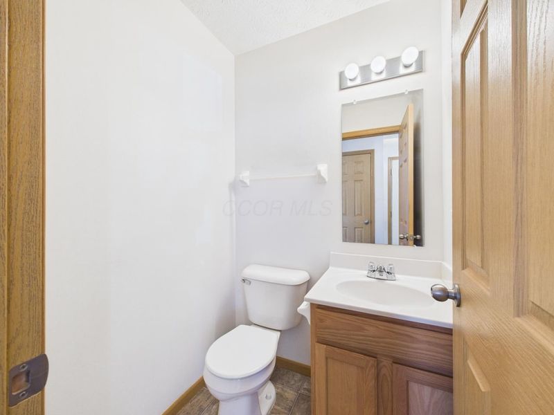 5566 Spring River Avenue, Dublin, OH 43016 Photo 5