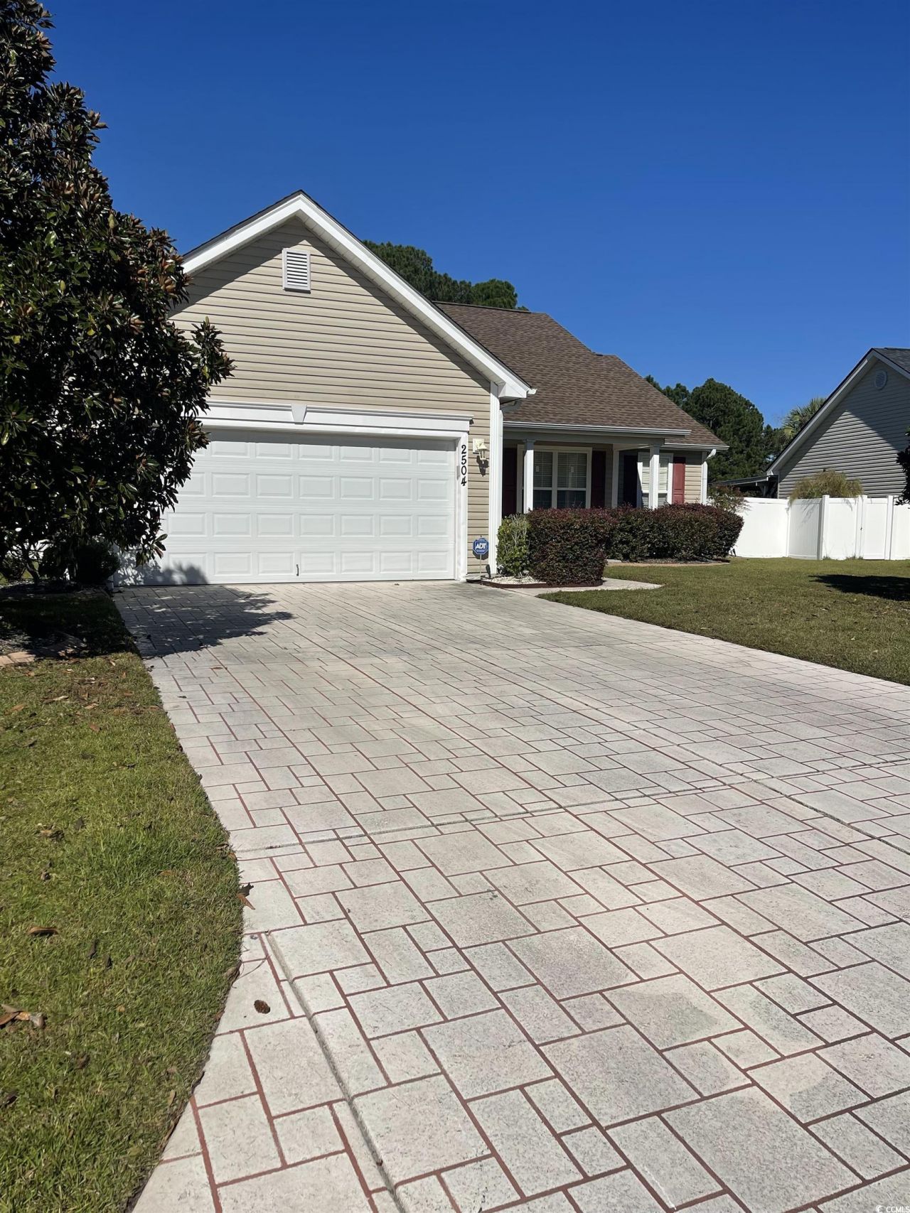 2504 Sugar Creek Ct. Photo 2