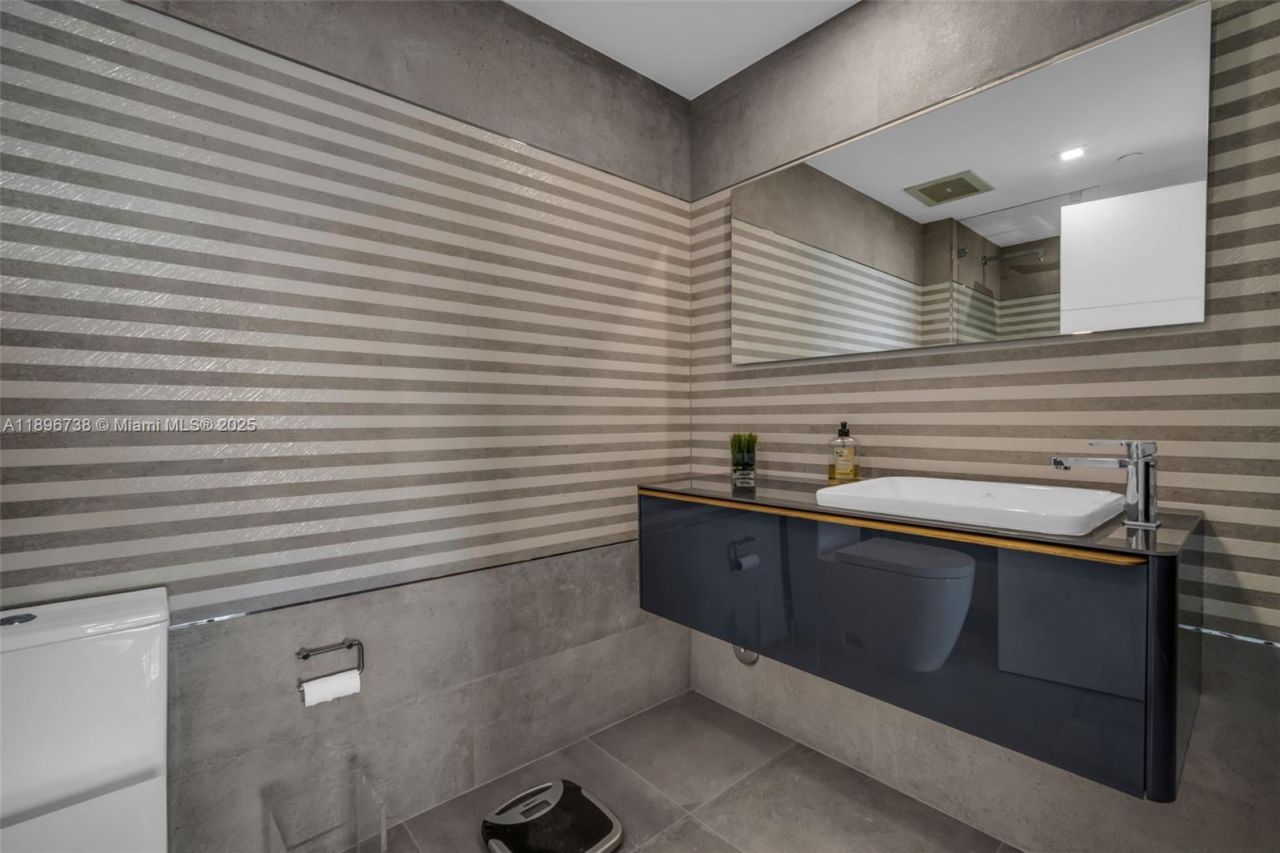 3201 NE 183rd St, Unit 1806, Aventura, FL 33160 Photo