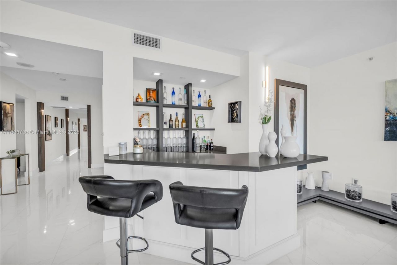 3201 NE 183rd St, Unit 1806, Aventura, FL 33160 Photo