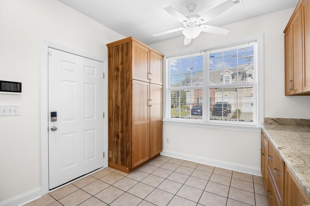 4344 Willoughby Ln. Photo 15