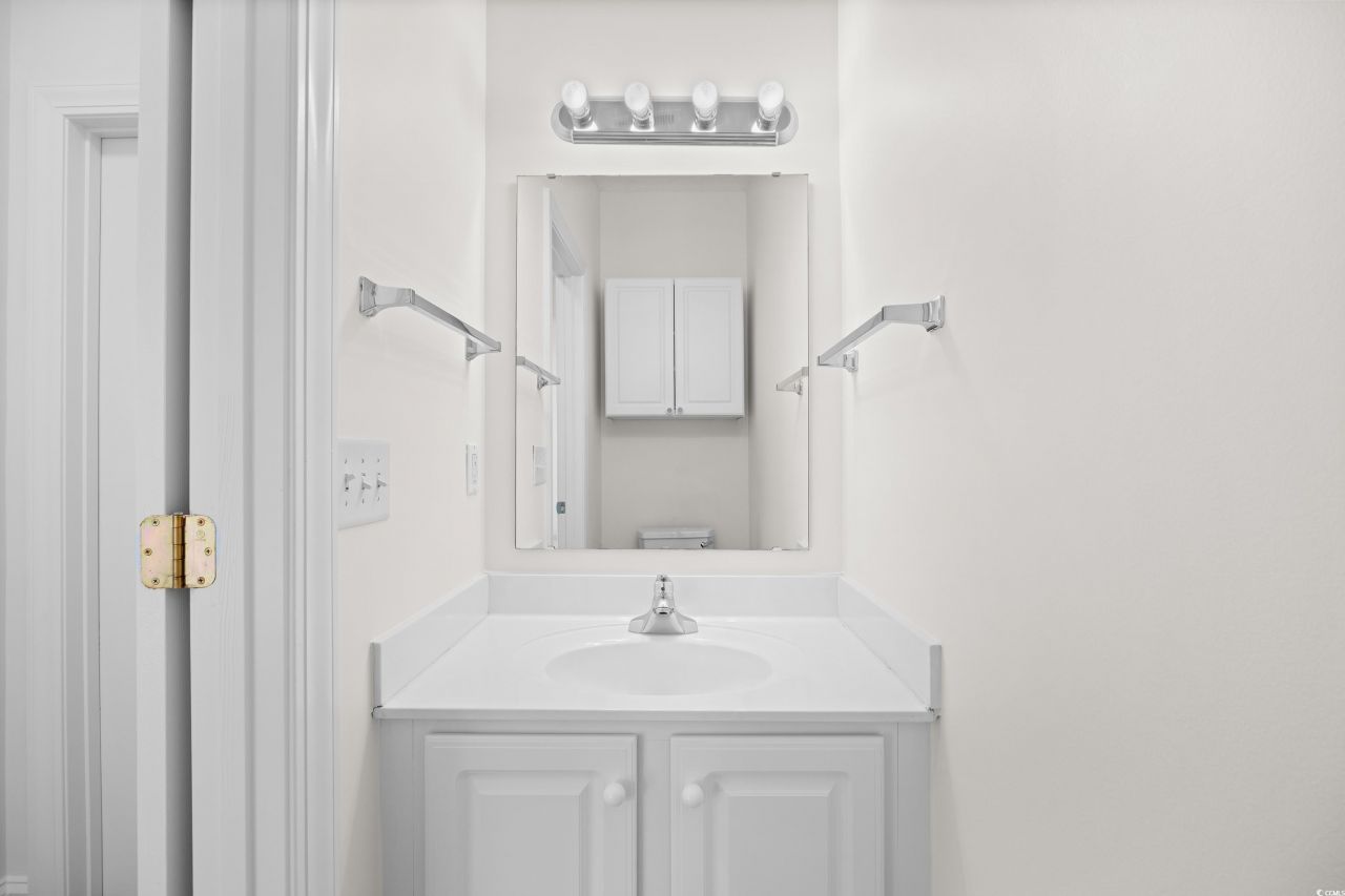 4344 Willoughby Ln. Photo 23