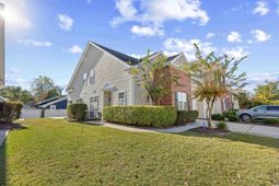 4344 Willoughby Ln. photo 4