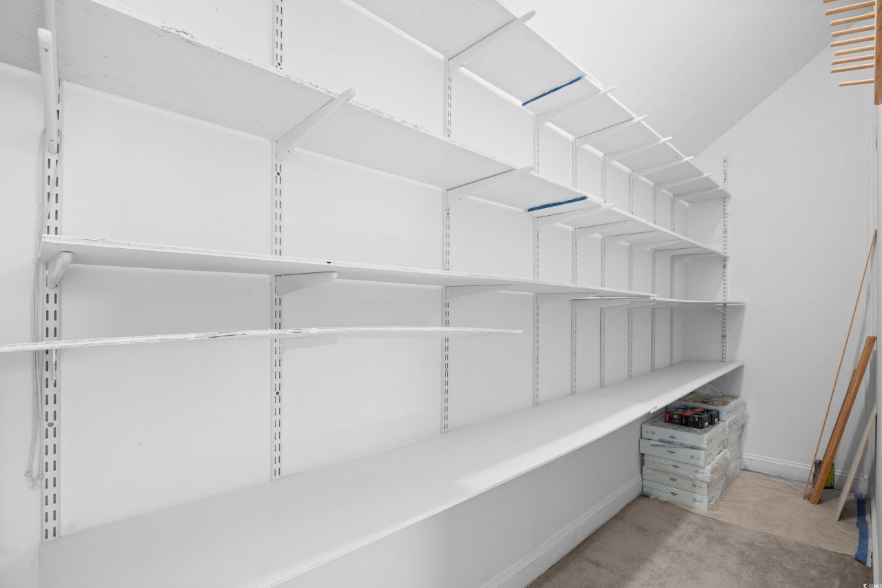 4344 Willoughby Ln. Photo 32