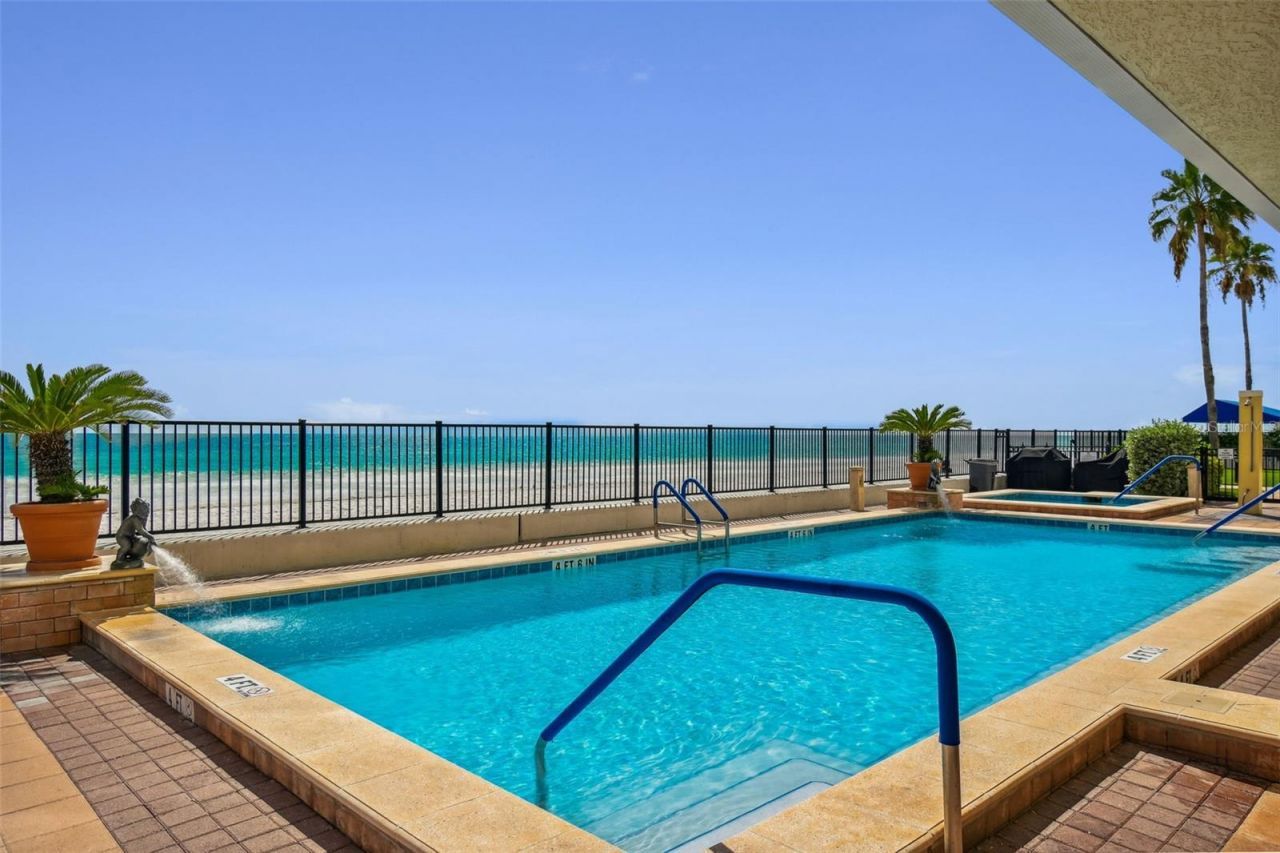 16750 Gulf Boulevard, Unit 315, North Redington Beach, FL 33708 Photo